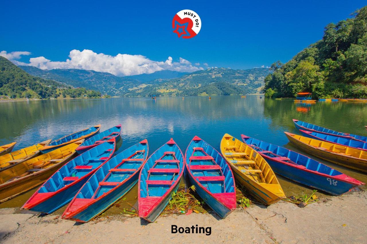 Oyo 575 Api Suites Pokhara Eksteriør billede